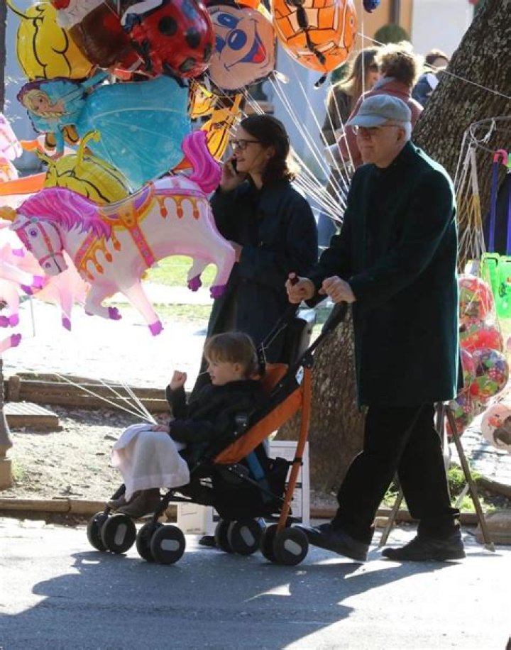 Discovering The Age Of Steve Martin's Daughter