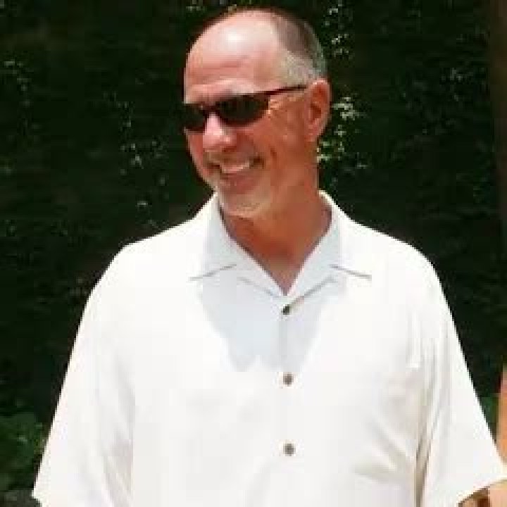 Donn Gunvalson Job, Age【 Wiki Bio 】Work Career, Married, Net worth