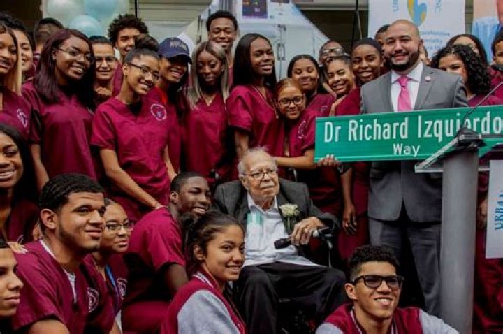 Dr R Izquierdo Health & Science Charter School - Bronx