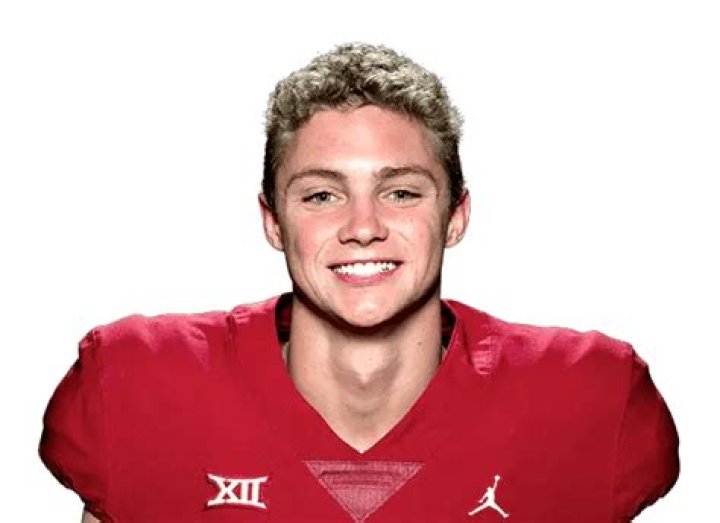 Drake Stoops: Wiki, Bio, Age, Net Worth, Family, Career, Nationality
