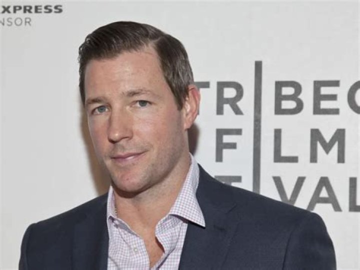Edward Burns Biography