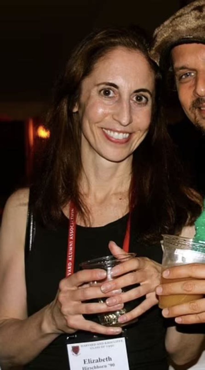 Elizabeth Hirschhorn Wiki: The Harvard Passout Parents & Eviction