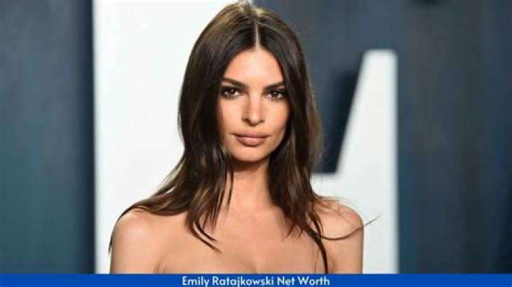 Emily Ratajkowski - Bio, Age, Net Worth, Height, Nationality, Career, Wiki