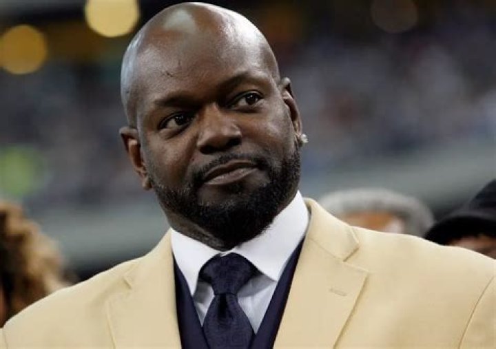 Emmitt Smith Net Worth – Phone Number, House Address, Wiki
