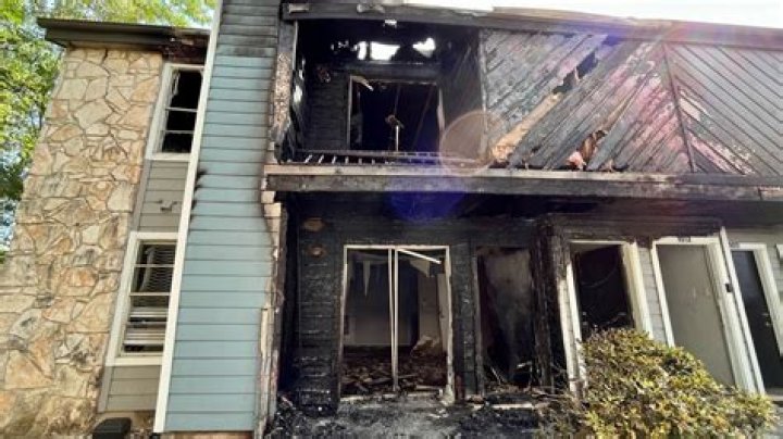 Everett Borough fire damages apartment building, displaces residents