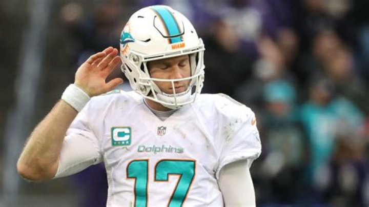 	Ex-Dolphins QB Ryan Tannehill, Titans agree to huge contract extension	