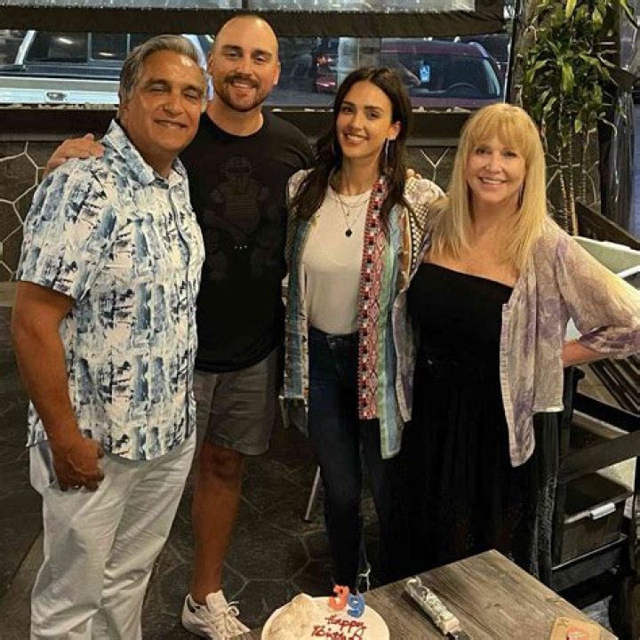 Exploring Jessica Alba's Parents Ethnicity: A Cultural Mosaic