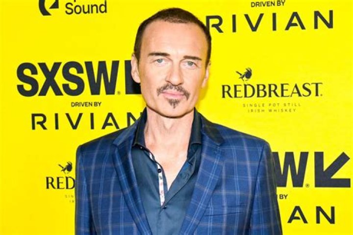 Exploring The Life And Career Of Julian McMahon: A Comprehensive Guide