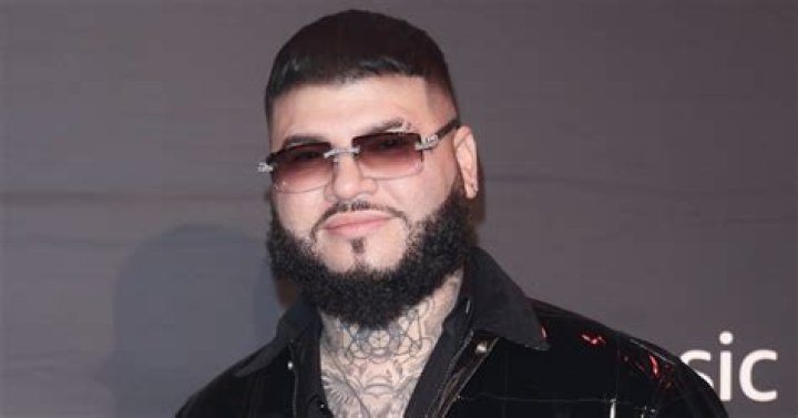Farruko Altura, cuánto mide, estatura, edad, biografía wiki, novia