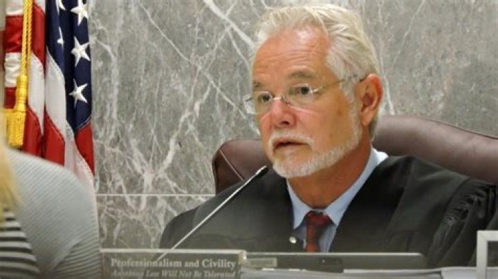 	Former Broward Judge John Patrick Contini agrees to be disbarred	