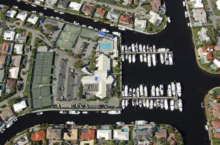 	Fort Lauderdale builder plans major redevelopment of Lighthouse Point yacht club	