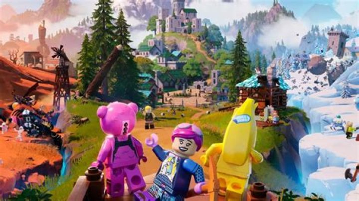 Fortnite: How to Use Toys & Play With Friends