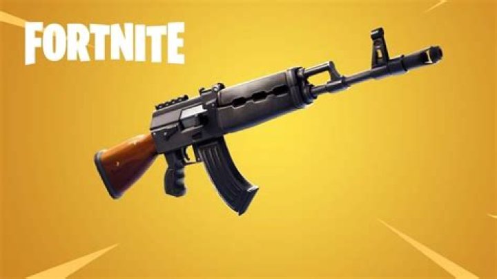 Fortnite streamer details how to be more effective with the Heavy AR