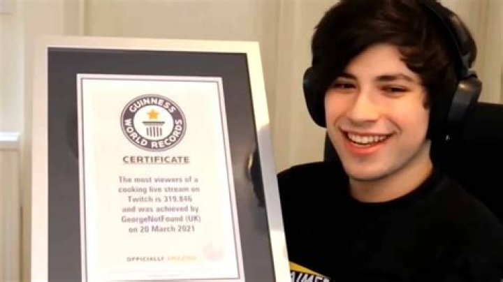 GeorgeNotFound smashes world record for Twitch cooking stream viewers