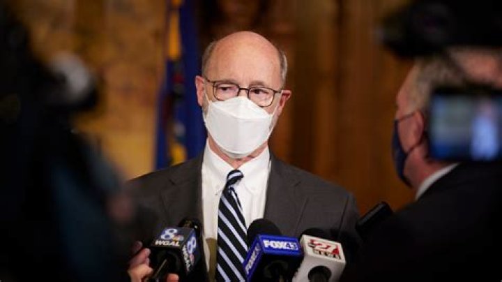 Gov. Wolf fulfills commitment to raise minimum wage for PA workers