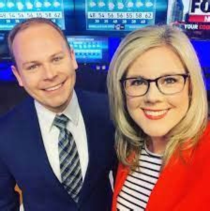 Greg Bobos Bio, Age, Height, Wife, Salary, Net Worth Fox 45