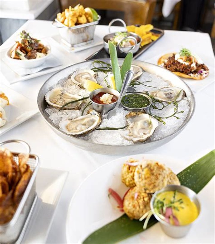 	Happy Hour of the Week: Blue Moon Fish Co.	