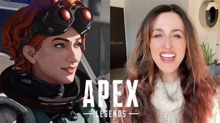 Horizon voice actor nails Apex Legends cosplay as her own character