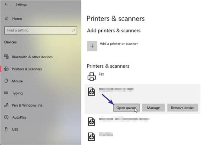 How do I delete a printing queue?