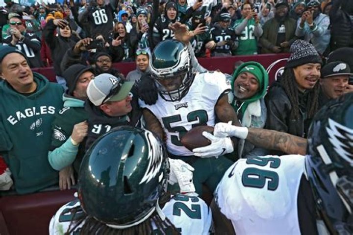 How much is the NFL free agent Super Bowl LB worth?
