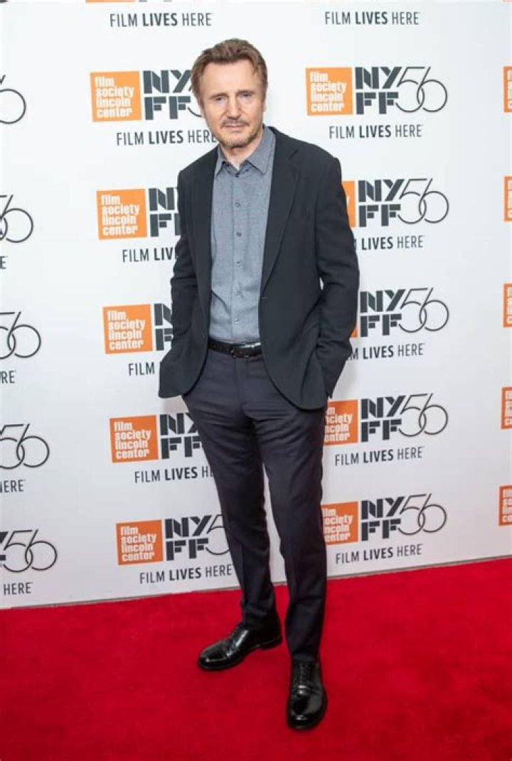 How tall is Liam Neeson?