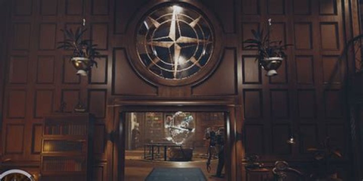 How to holster your weapon and surrender in Starfield