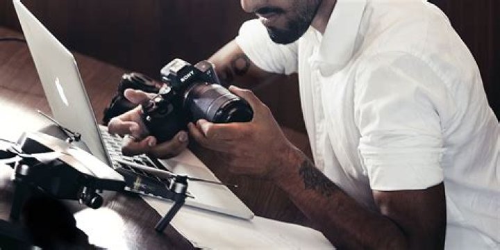 How to Improve Your Photography Skills Using Reddit