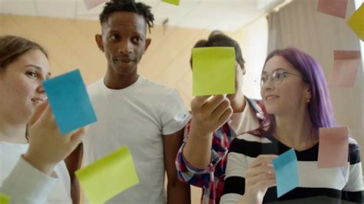 How to Run a Successful VR Meeting