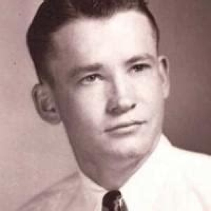 Hubert Holloway | Obituaries | leader-call.com