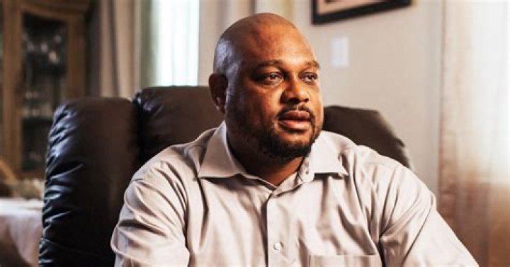 	IMPRISONED DRUG TRAFFICKER’S DAD, SON PLEAD GUILTY	