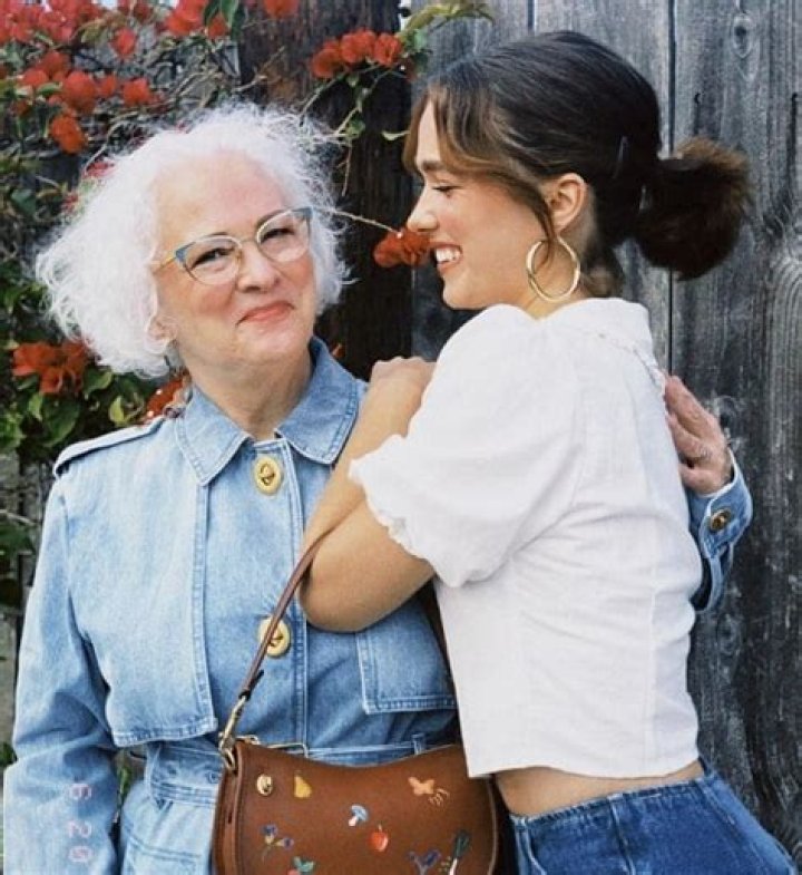 Inside Haley Lu Richardson’s Parents And Siblings