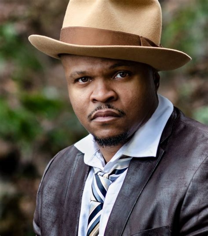 Irone Singleton Net Worth – Phone Number, House Address, Wiki