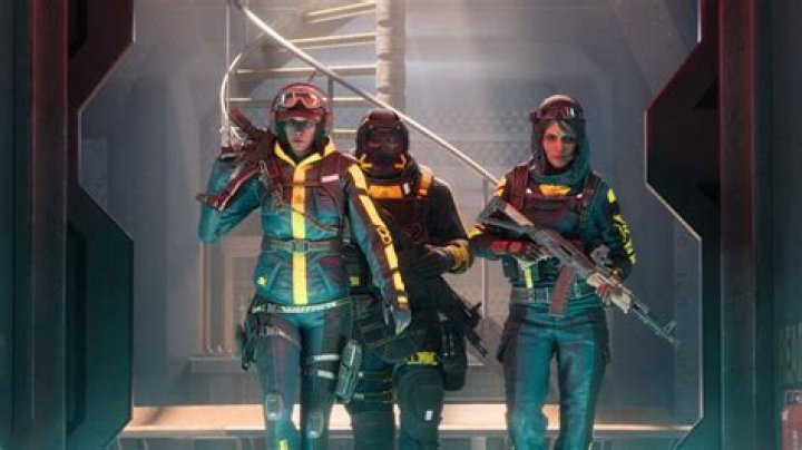 Is Rainbow Six Extraction Split Screen?