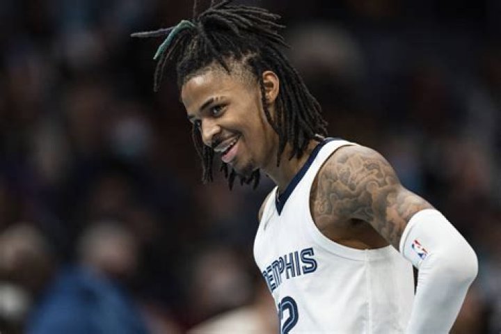 Ja Morant Taille