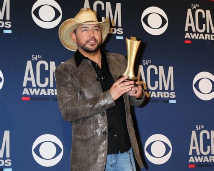 Jason Aldean Net Worth 2024
