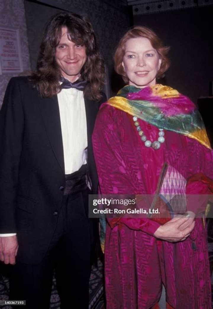 Jefferson Roberts: Who is Ellen Burstyn's son?