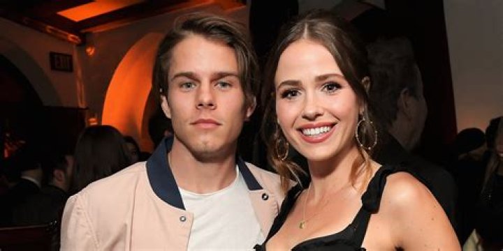 Jocelyn Hudon Wikipedia, Husband Jake: Romance With a Twist