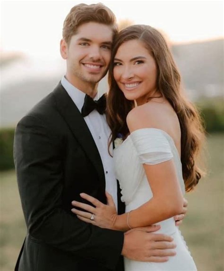 Jonathan Osteen - Bio, Age, Career, Net Worth, Married, Facts