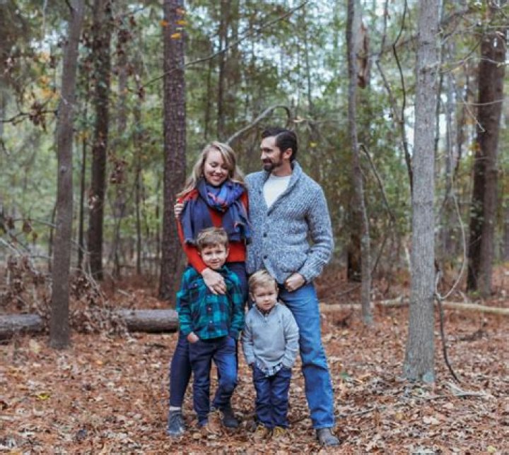 Kara Robinson Husband: The Untold Story Behind The Survivor