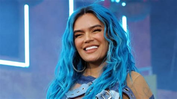 Karol G - Bio, Net Worth, Height