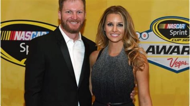 Kelley Earnhardt Net Worth 2024