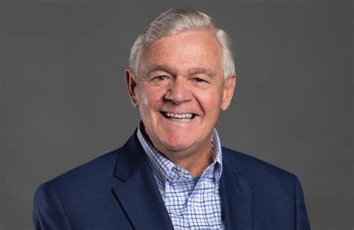 Ken Whitten Age【 Net Worth, Salary 】Wiki, Bio, Wife, How old