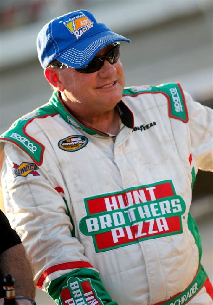 Kenny Schrader Net Worth 2024