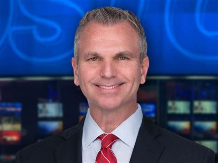 Kevin Lemanowicz Bio, Age, Height, Wife, Salary, Net Worth, Boston 25