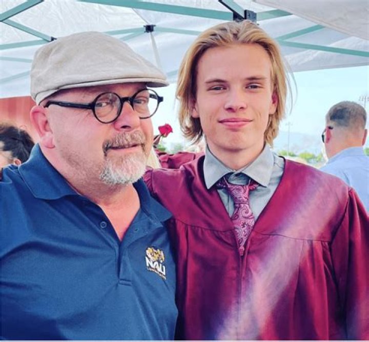 Knight Jones Bio, Wiki, Net Worth, Age, Height, Siblings, Instagram, Parents