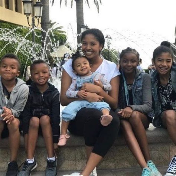 KOBE BRYANT’S SISTERS RELEASE STATEMENT: ‘WE ARE DEVASTATED’