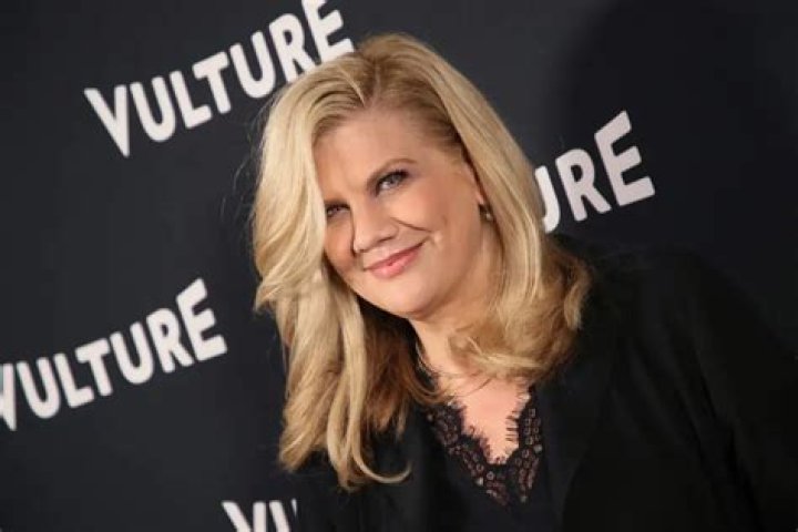 Kristen Johnston Net Worth 2024
