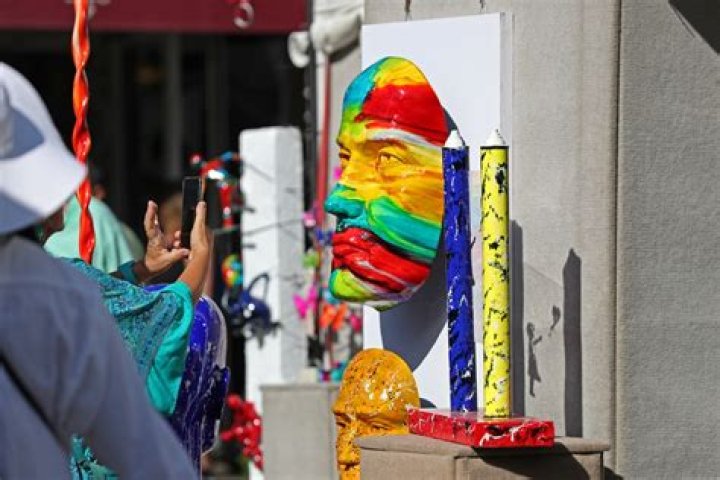 	Las Olas Art Fair celebrates a second weekend of arts on the boulevard | PHOTOS	