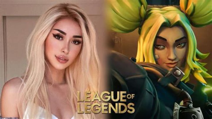 League of Legends cosplayer zooms into bot lane as electrifying Zeri