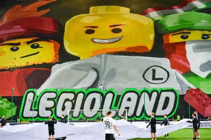 Legioland – 11FREUNDE